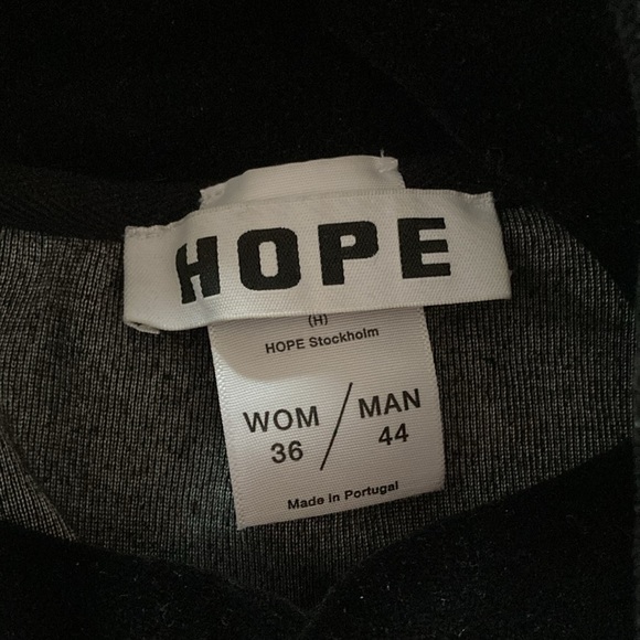 HOPE Field Sweatshirt in Black Velvet, size 38. - Picture 2 of 3